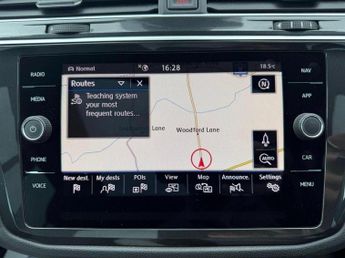 Volkswagen Tiguan 2.0 TSI R-Line Tech DSG 4Motion Euro 6 (s/s) 5dr