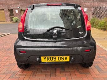 Peugeot 107 1.0 12V Verve Euro 4 5dr