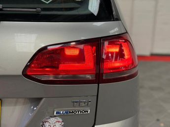 Volkswagen Golf 1.6 TDI BlueMotion Euro 6 (s/s) 5dr