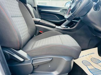 MG MG ZS 72.6kWh SE Long Range Auto 5dr