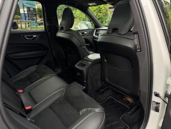 Volvo XC60 2.0h T8 Twin Engine 10.4kWh R-Design Pro Auto AWD Euro 6 (s/s) 5