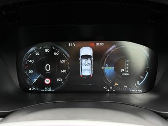 Volvo XC60 2.0h T8 Twin Engine 10.4kWh R-Design Pro Auto AWD Euro 6 (s/s) 5