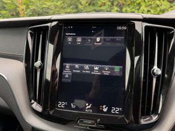 Volvo XC60 2.0h T8 Twin Engine 10.4kWh R-Design Pro Auto AWD Euro 6 (s/s) 5