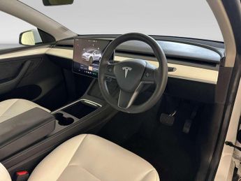 Tesla Model Y SUV 5dr Electric Auto RWD (346 ps)