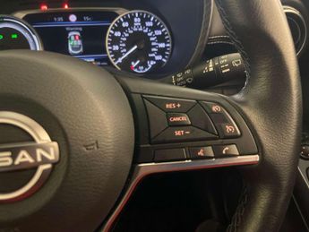 Nissan Juke 1.6 N-Connecta SUV 5dr Petrol Hybrid Auto Euro 6 (143 ps)