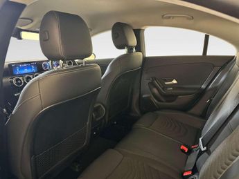 Mercedes-Benz CLA 1.3 CLA180h MHEV Sport Edition Coupe 4dr Petrol Hybrid 7G-DCT Eu