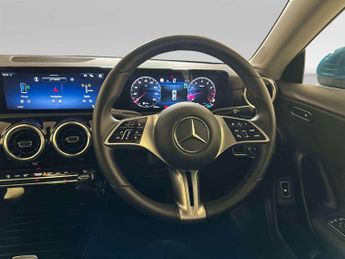 Mercedes-Benz CLA 1.3 CLA180h MHEV Sport Edition Coupe 4dr Petrol Hybrid 7G-DCT Eu