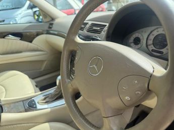 Mercedes-Benz E Class 5.0 E500 Avantgarde 7G-Tronic 5dr