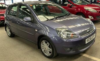 Ford Fiesta 1.6 Ghia 5dr