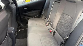 Toyota Corolla 1.8 VVT-h Icon Touring Sports CVT Euro 6 (s/s) 5dr