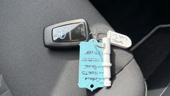 Toyota Corolla 1.8 VVT-h Icon Touring Sports CVT Euro 6 (s/s) 5dr