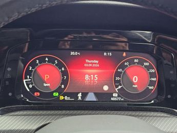 Volkswagen Golf 1.5 eTSI MHEV R-Line DSG Euro 6 (s/s) 5dr