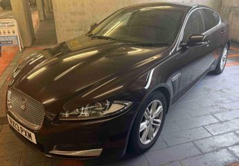 Jaguar XF 2.2d Luxury Auto Euro 5 (s/s) 4dr
