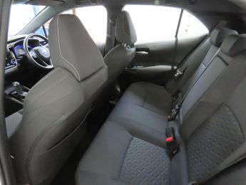 Toyota Corolla 1.8 VVT-h Icon Tech CVT Euro 6 (s/s) 5dr