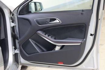 Mercedes-Benz A Class 1.6 A180 Sport Hatchback 5dr Petrol 7G-DCT Euro 6 (s/s) (122 ps)