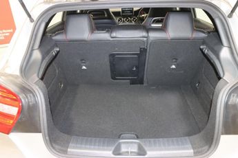 Mercedes-Benz A Class 1.6 A180 Sport Hatchback 5dr Petrol 7G-DCT Euro 6 (s/s) (122 ps)