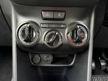 Peugeot 208 1.4 VTi Active Euro 5 3dr