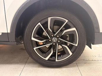 MG MG ZS 1.0 T-GDI Exclusive Auto Euro 6 5dr
