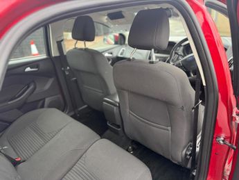 Ford Focus 1.0T EcoBoost Titanium Euro 6 (s/s) 5dr