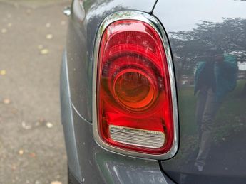 MINI Countryman 2.0 Cooper SD SUV 5dr Diesel Auto ALL4 Euro 6 (s/s) (190 ps)