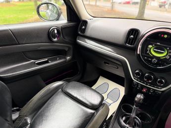 MINI Countryman 2.0 Cooper SD SUV 5dr Diesel Auto ALL4 Euro 6 (s/s) (190 ps)
