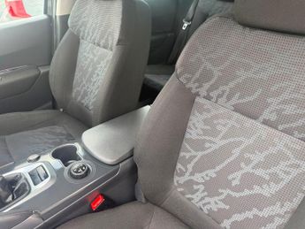 Peugeot 3008 1.6 HDi SR Euro 5 5dr