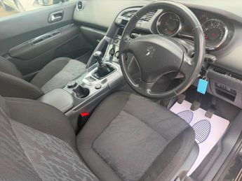 Peugeot 3008 1.6 HDi SR Euro 5 5dr