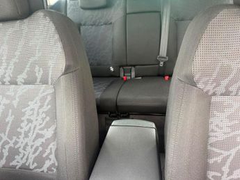 Peugeot 3008 1.6 HDi SR Euro 5 5dr
