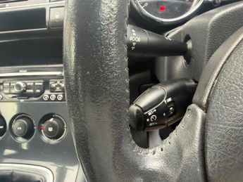 Peugeot 3008 1.6 HDi SR Euro 5 5dr
