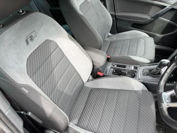 Volkswagen Golf 1.5 TSI EVO R-Line DSG Euro 6 (s/s) 5dr