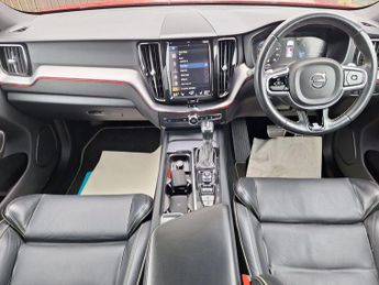 Volvo XC60 2.0 D5 PowerPulse R-Design Auto AWD Euro 6 (s/s) 5dr