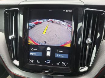 Volvo XC60 2.0 D5 PowerPulse R-Design Auto AWD Euro 6 (s/s) 5dr
