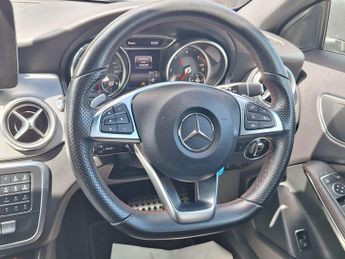 Mercedes-Benz GLA 2.1 GLA220d AMG Line 7G-DCT 4MATIC Euro 6 (s/s) 5dr