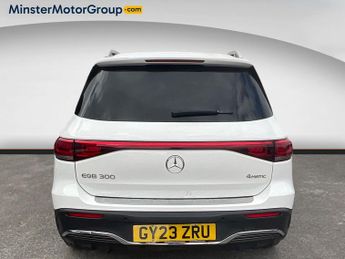 Mercedes-Benz Eqb 300 AMG LINE 4MATIC