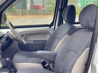 Renault Kangoo 1.6 16v Expression 5dr