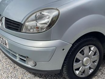 Renault Kangoo 1.6 16v Expression 5dr