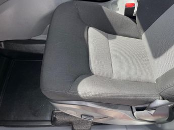 LEVC VN5 31kWh City Auto Euro 6 5dr (Range Extender)