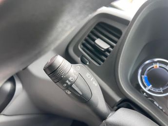 LEVC VN5 31kWh City Auto Euro 6 5dr (Range Extender)