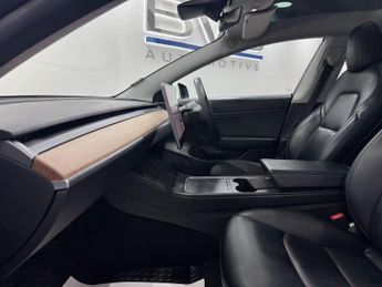 Tesla Model 3 Standard Range Plus Auto RWD 4dr