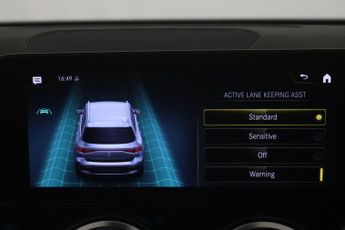 Mercedes-Benz EQB EQB 300 66.5kWh AMG Line Auto 4MATIC 5dr