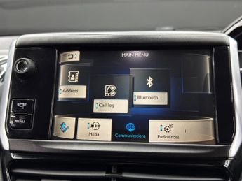 Peugeot 208 1.6 e-HDi Allure Euro 5 (s/s) 5dr