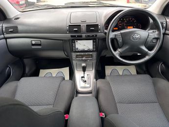 Toyota Avensis 1.8 VVT-i TR 5dr