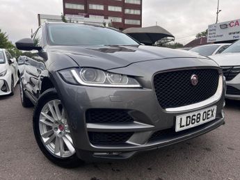Jaguar F-Pace 2.0 P250i Portfolio Auto AWD Euro 6 (s/s) 5dr