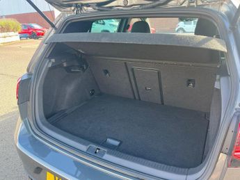 Volkswagen Golf 2.0 TSI GTI DSG Euro 6 (s/s) 5dr