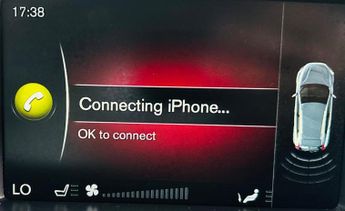 Volvo V40 Cross Country 1.5 T3 Pro Auto Euro 6 (s/s) 5dr