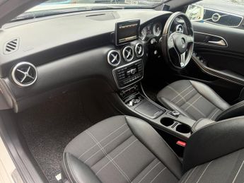 Mercedes-Benz A Class 1.6 A180 Sport Hatchback 5dr Petrol 7G-DCT Euro 6 (s/s) (122 ps)