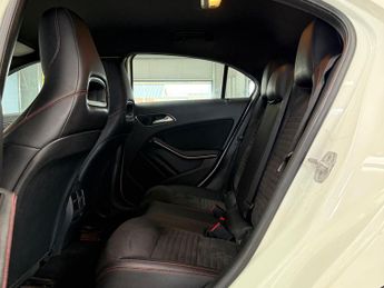 Mercedes-Benz A Class 1.5 A180d AMG Line 7G-DCT Euro 6 (s/s) 5dr