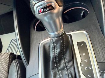 Audi A3 1.0 TFSI 30 Black Edition Sportback S Tronic Euro 6 (s/s) 5dr