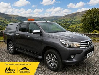 Toyota Hi Lux 2.4 D-4D Invincible Auto 4WD Euro 6 (s/s) 4dr (TSS)