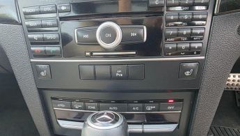 Mercedes-Benz E Class 3.0 E350 CDI V6 BlueEfficiency Sport G-Tronic Euro 5 2dr